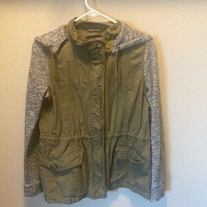 Lightweight utility jacket